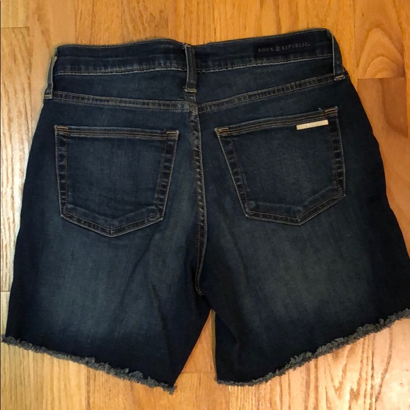 Rock & Republic Denim Shorts Size 4 - Picture 4 of 8